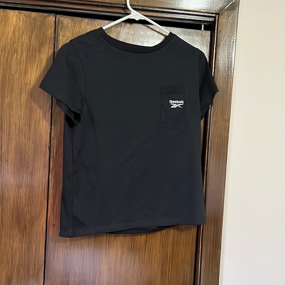 Reebox black T-shirt